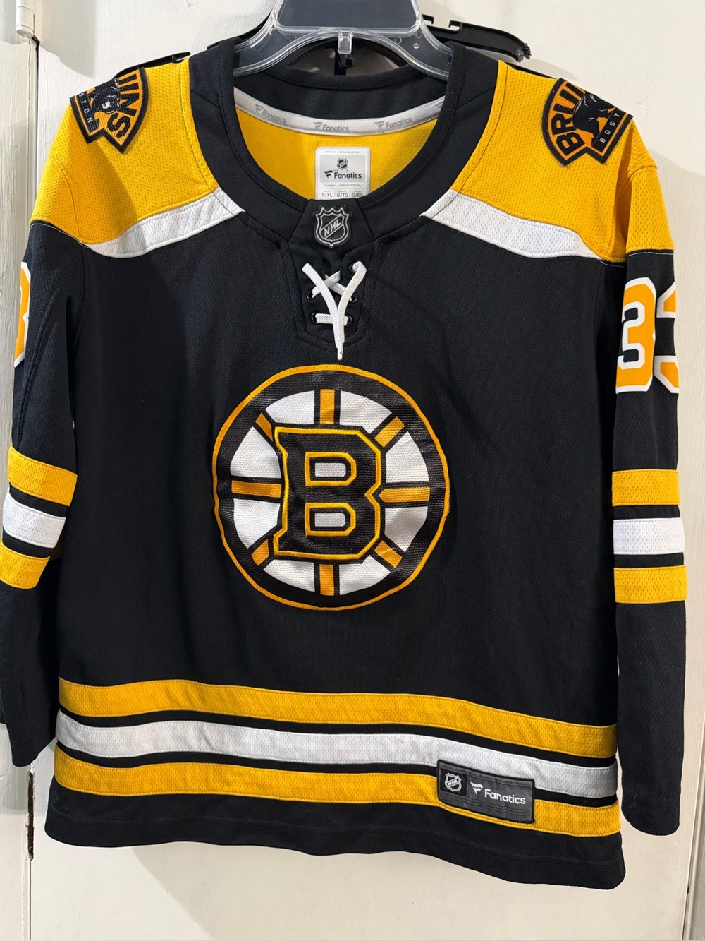 Fanatics Bruins Youth Size Large/XL Jersey